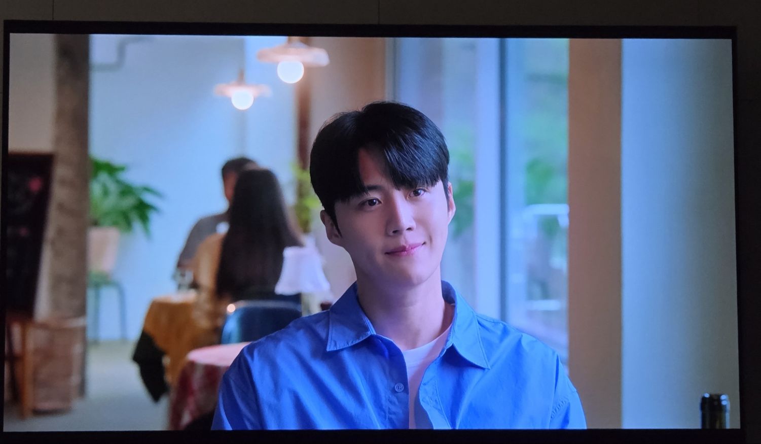 Behind-the-scenes cut of Kim Seonho