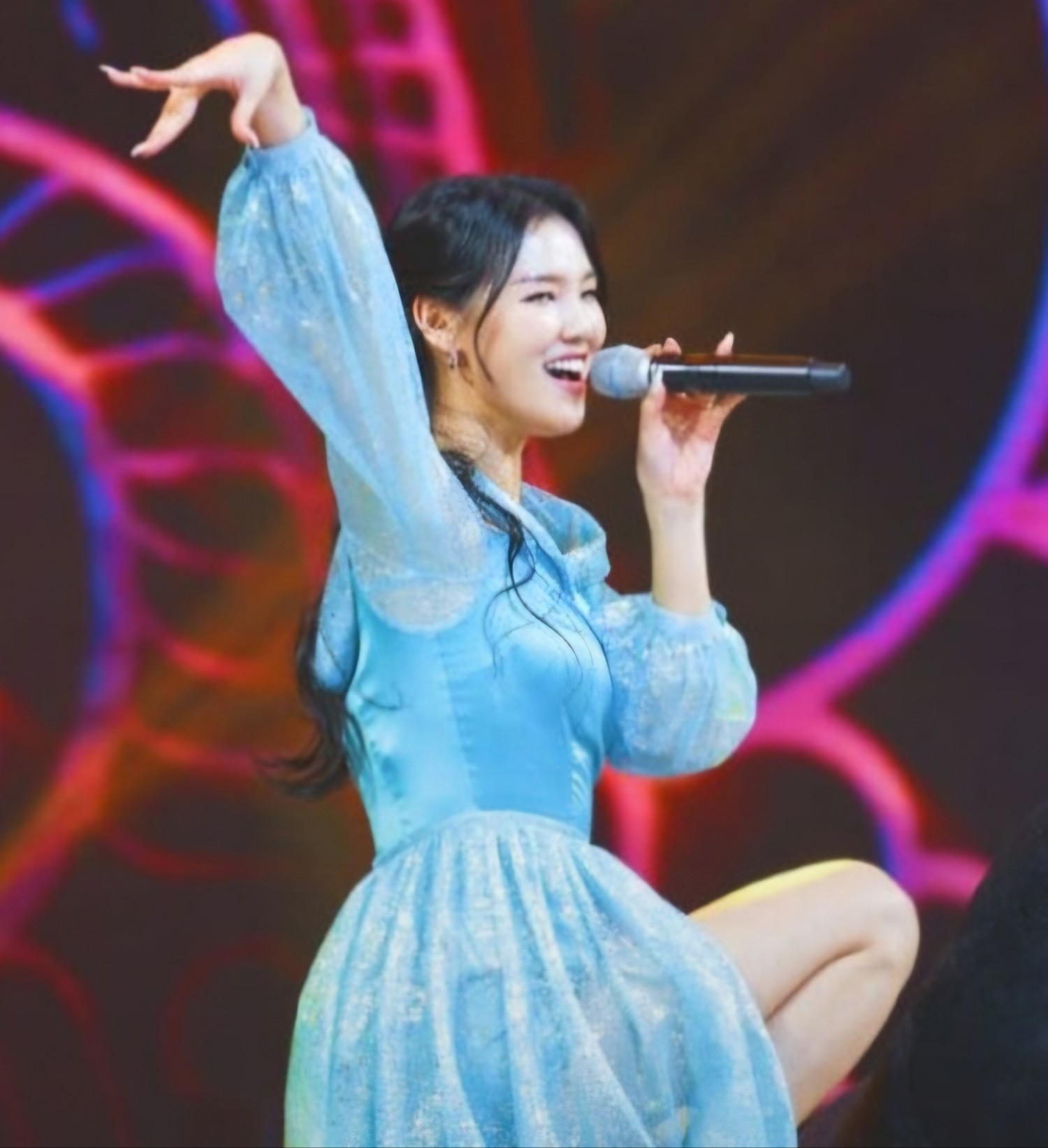 Recent activity shot of Hwang WooLim