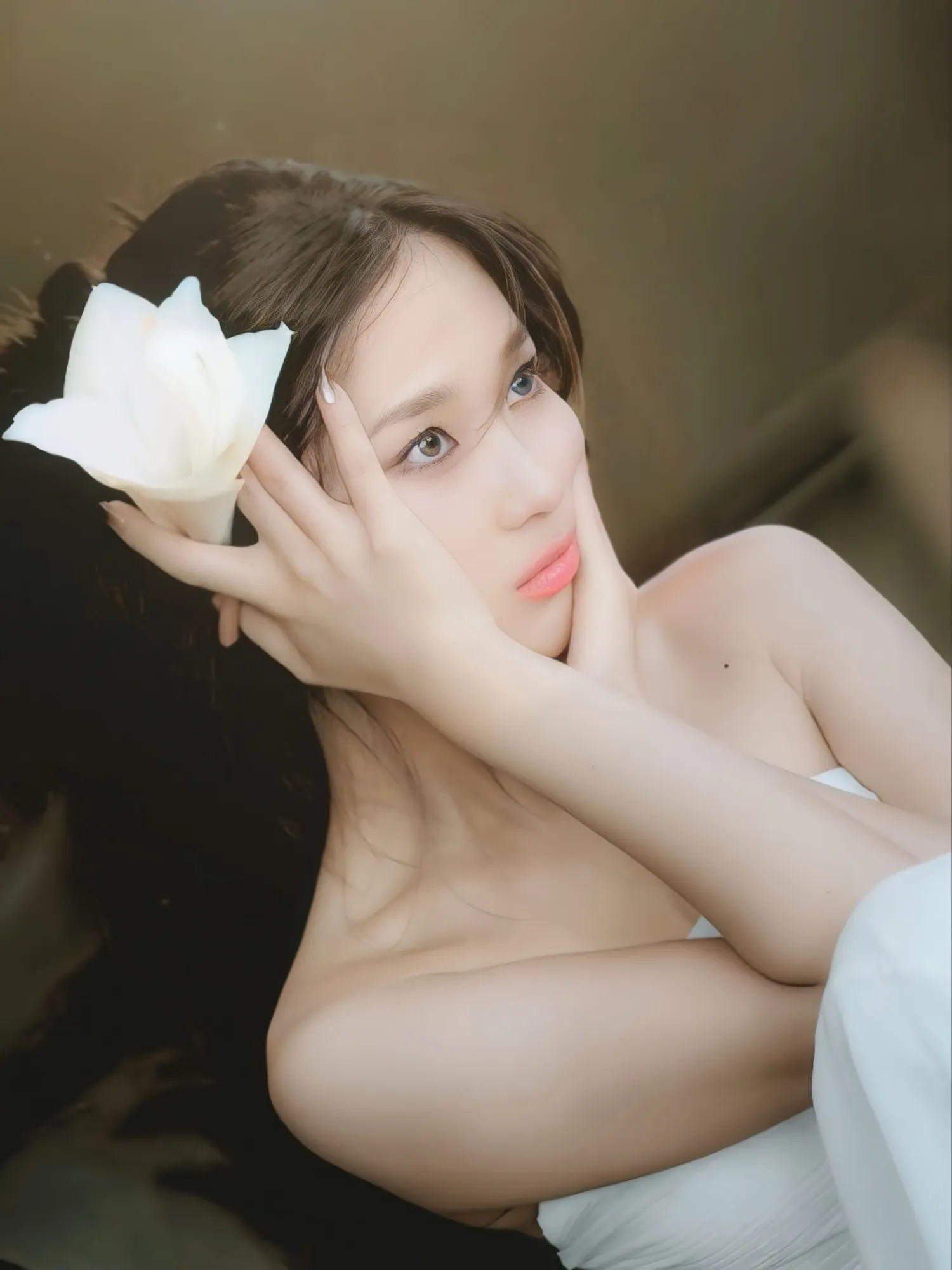 Recent activity shot of Kim Hyeyoon
