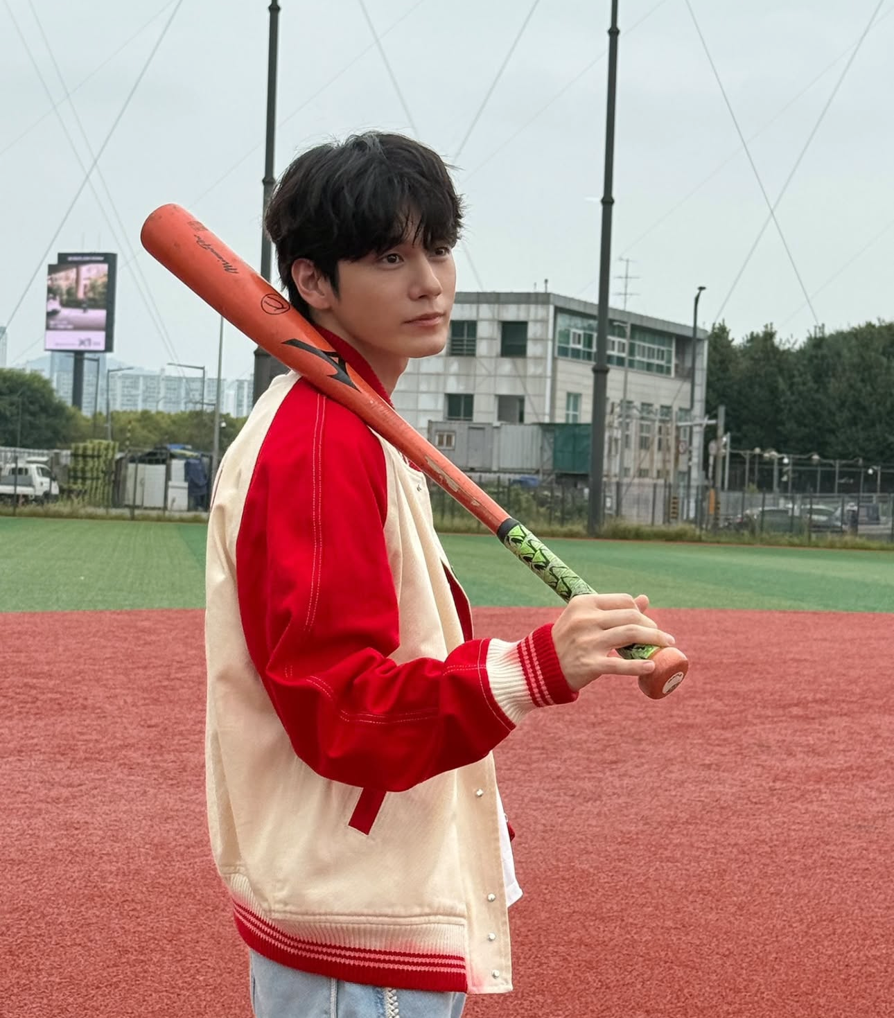 邕聖祐的最新照片