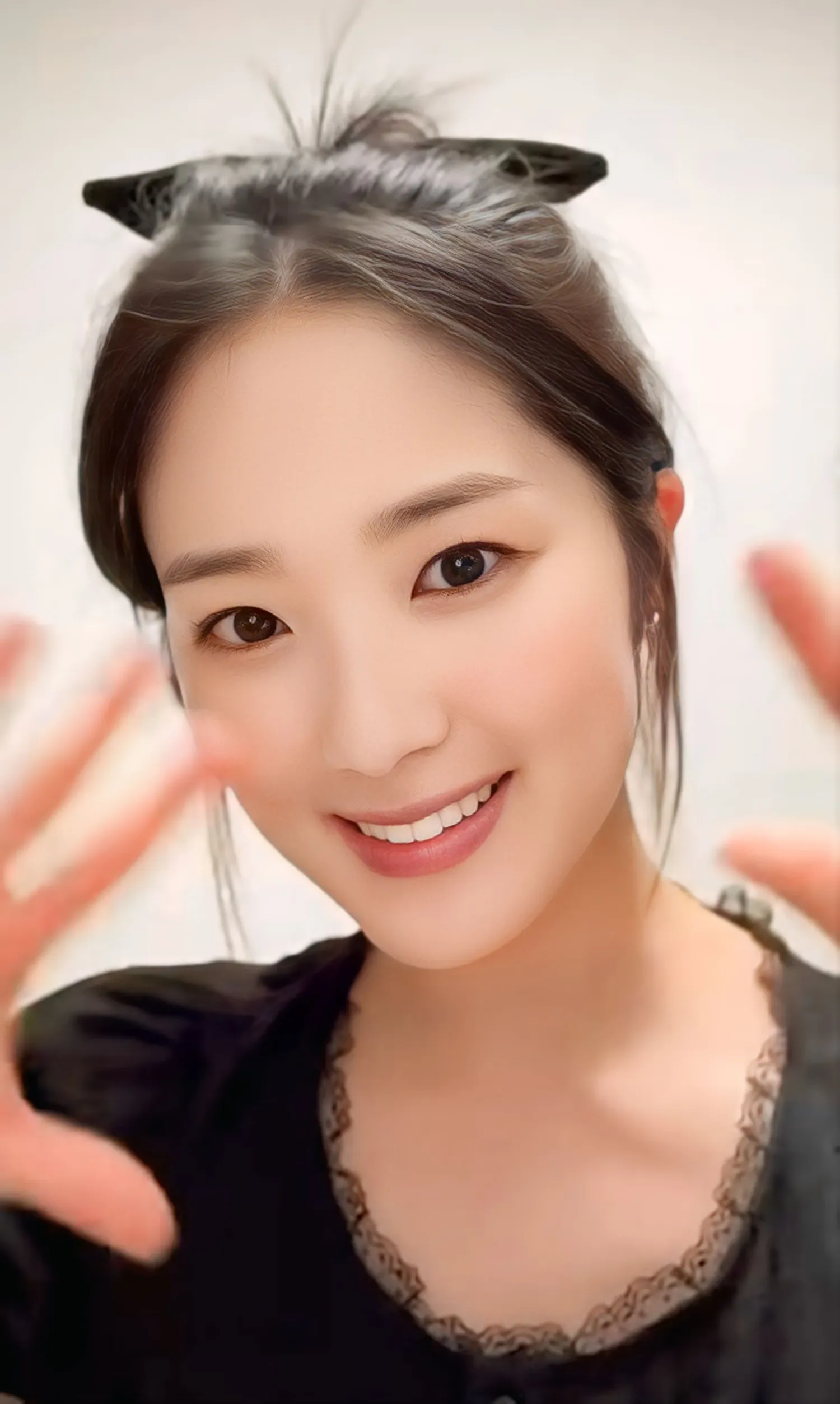 Latest photo of Kim Hyeyoon