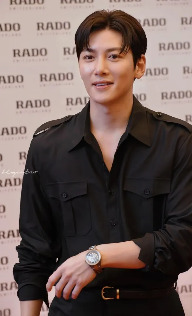 チ・チャンウクのビハインドカット