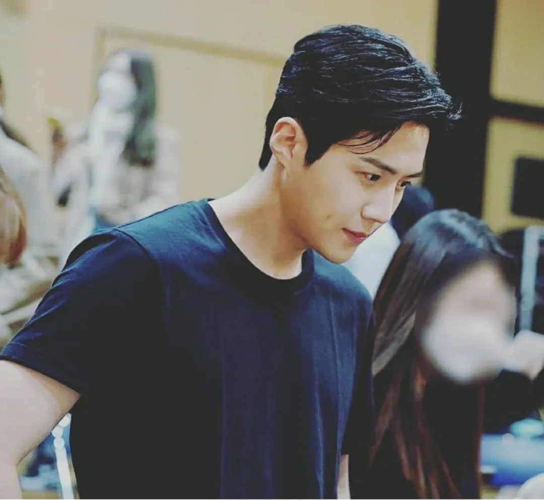 김선호의 비하인드 컷