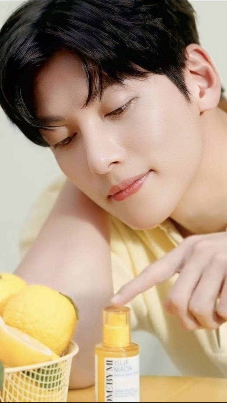 Special wallpaper made by Ji Changwook's fans