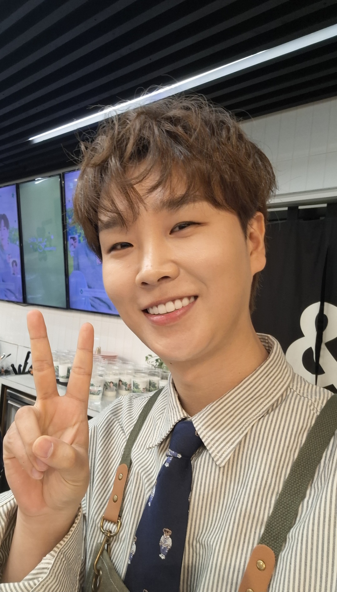 Today's popular wallpaper in Song Minjun community