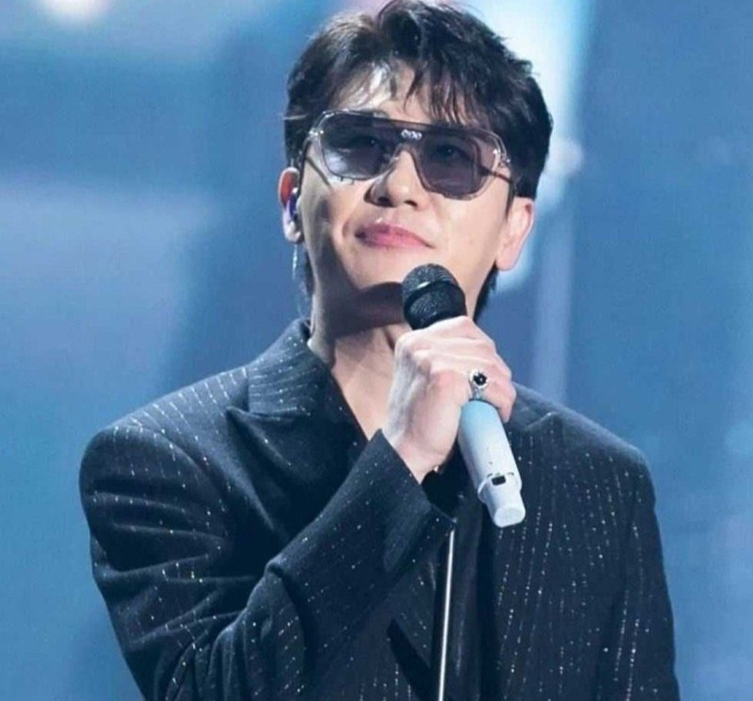 영탁의 최신 사진