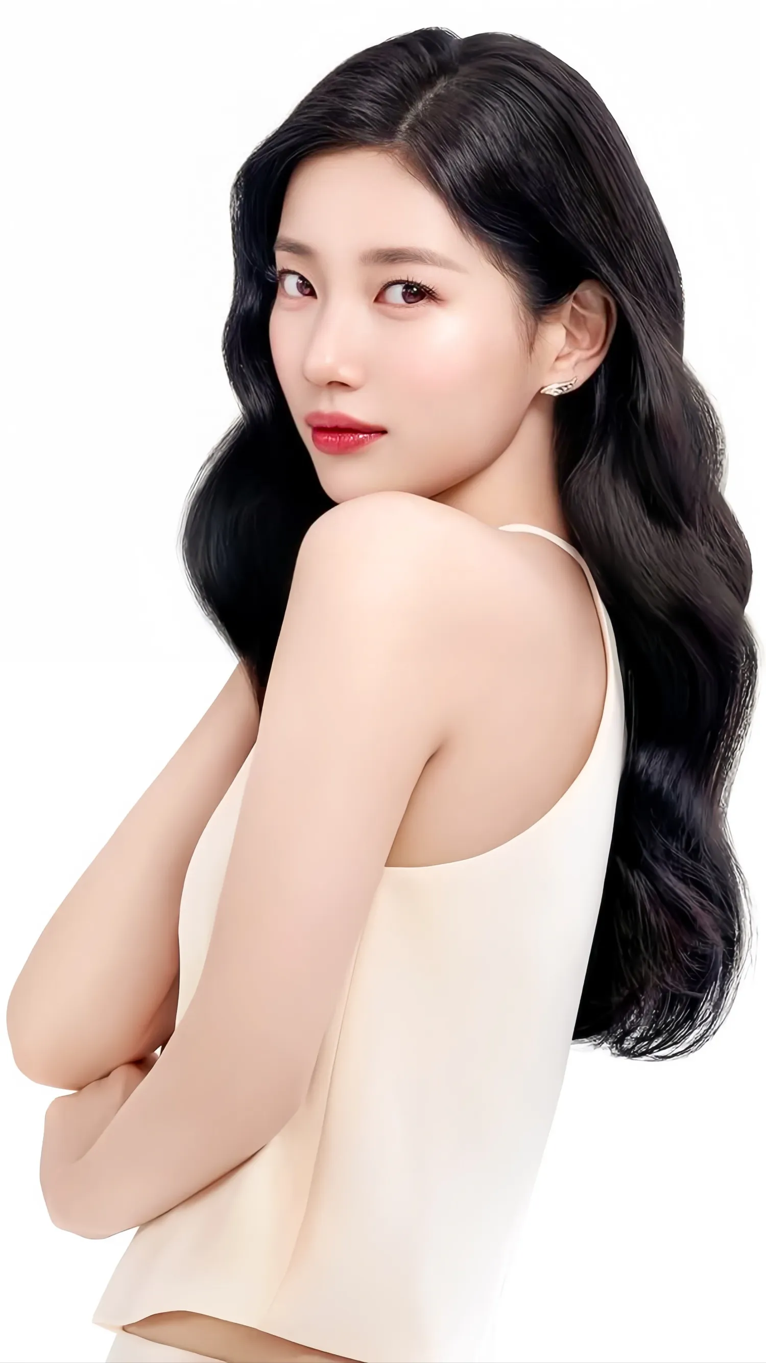 Latest photo of Bae Suzy