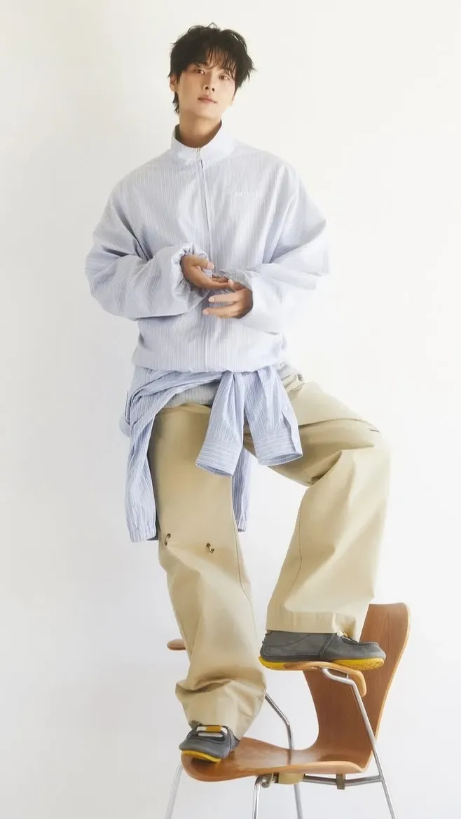 Latest photo of Cha Hakyeon (N)