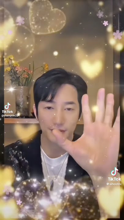 最愛偶像名人粉絲團推薦的朴施厚背景圖片