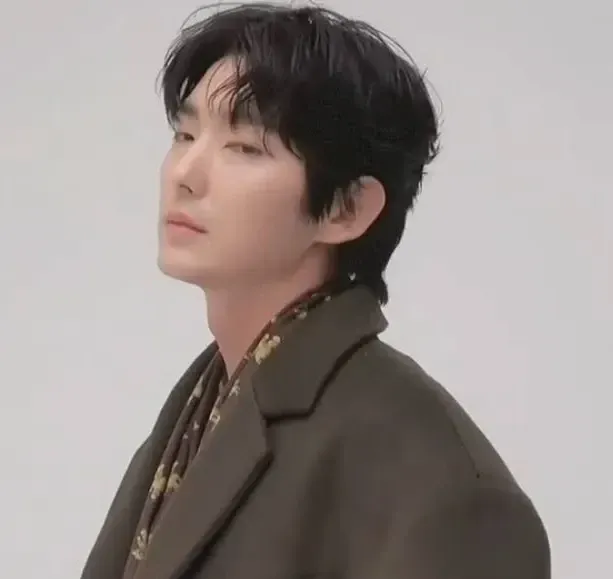 이준기의 최신 사진