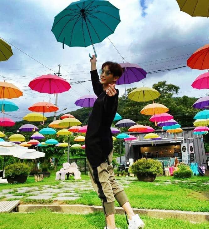 Behind-the-scenes cut of Lee Joongi