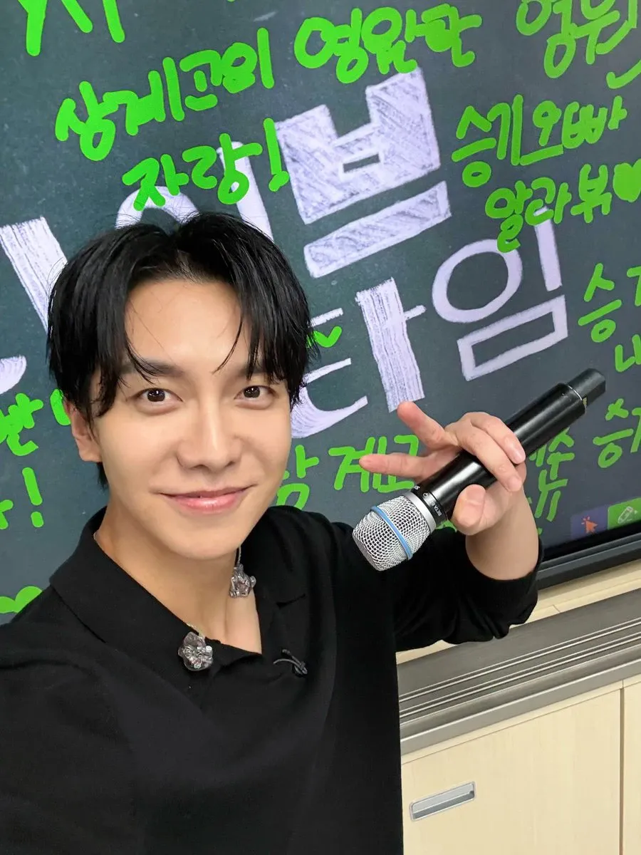Foto terbaru dari Lee Seunggi