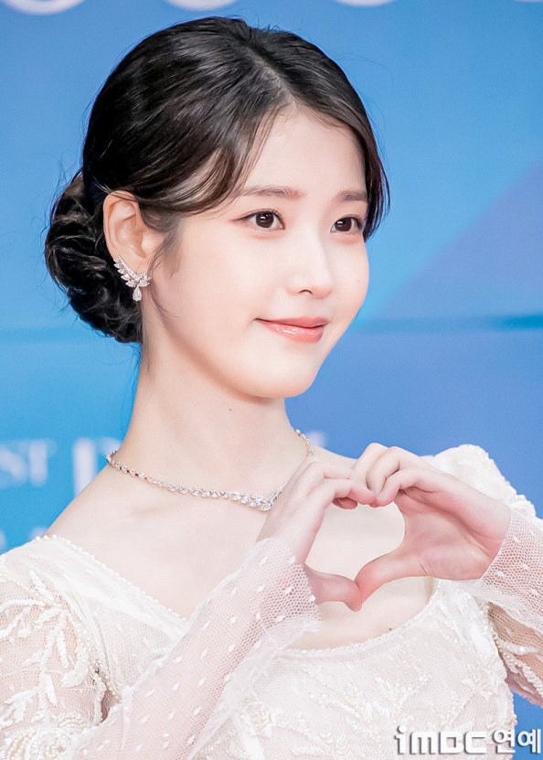 粉絲拍下的IU瞬間