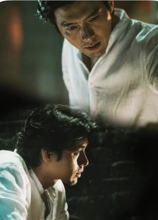 Cuplikan di balik layar dari Hyun Bin