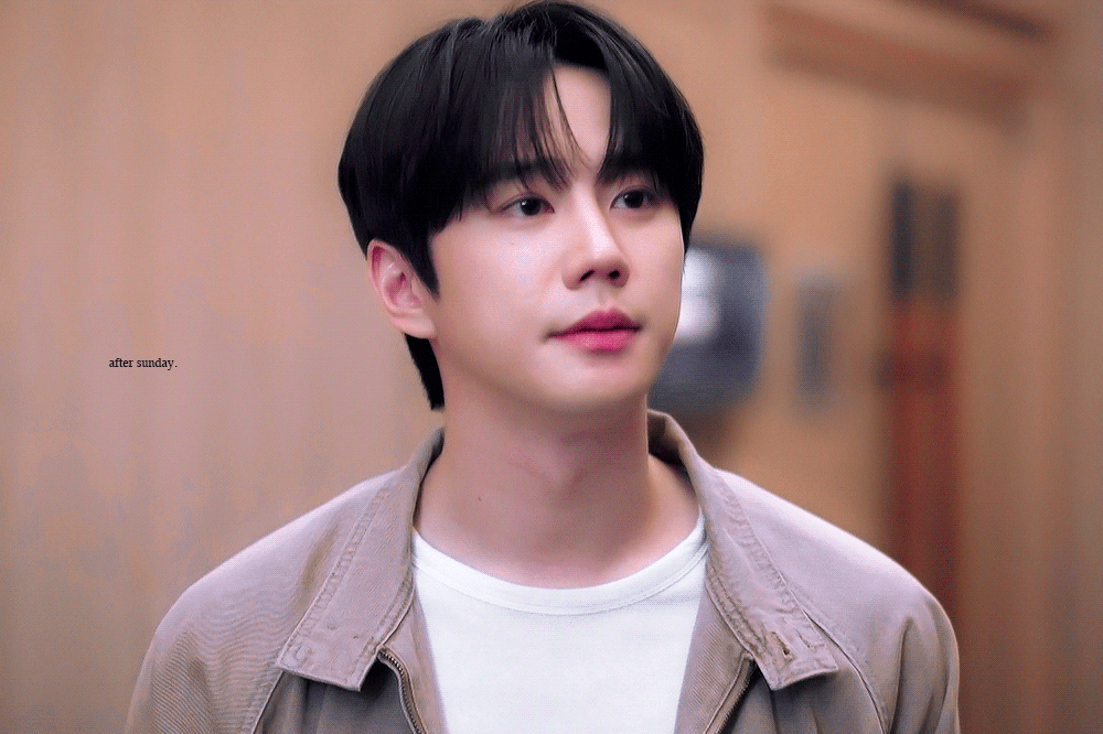 A moment captured by a fan of Lee Junyoung