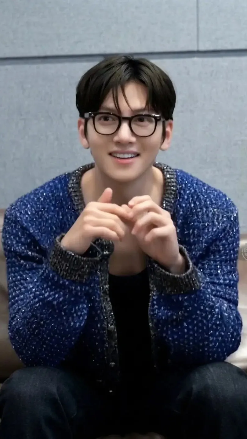 Latest photo of Ji Changwook