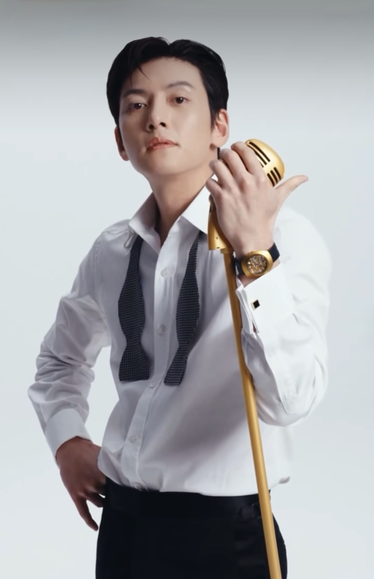Behind-the-scenes cut of Ji Changwook