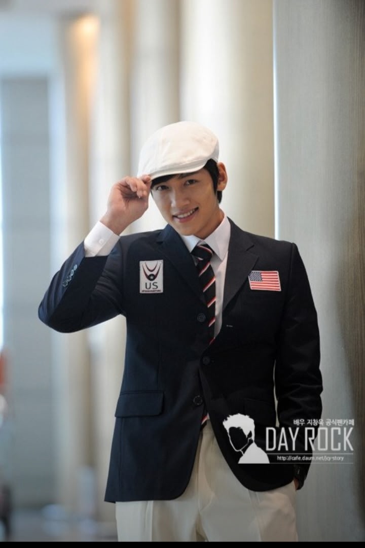 チ・チャンウクのビハインドカット