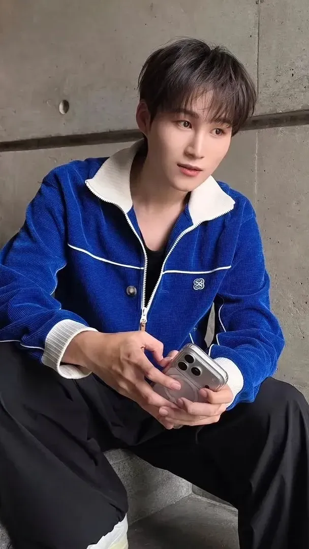 김희재의 최신 사진