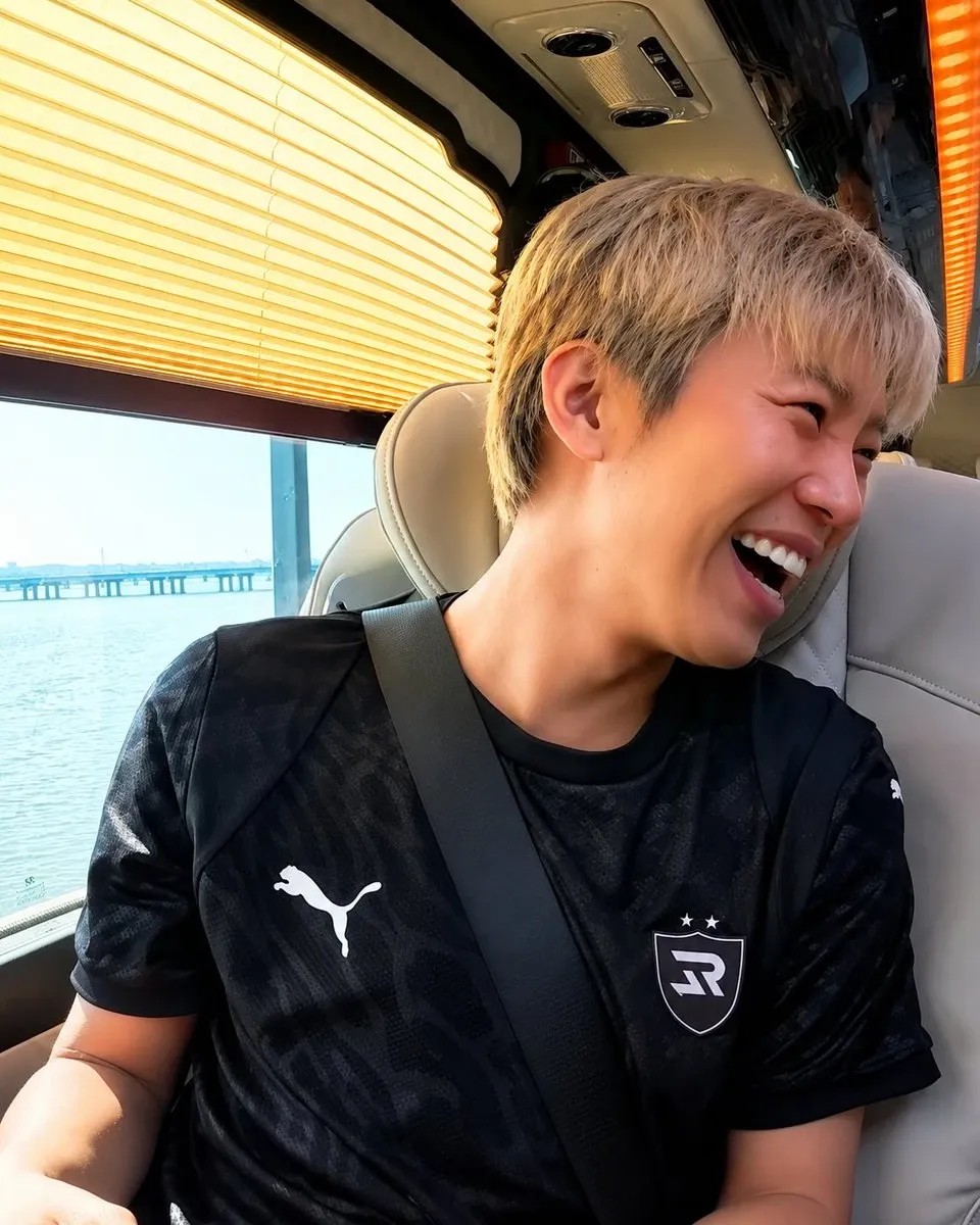 Cuplikan di balik layar dari Lim Youngwoong
