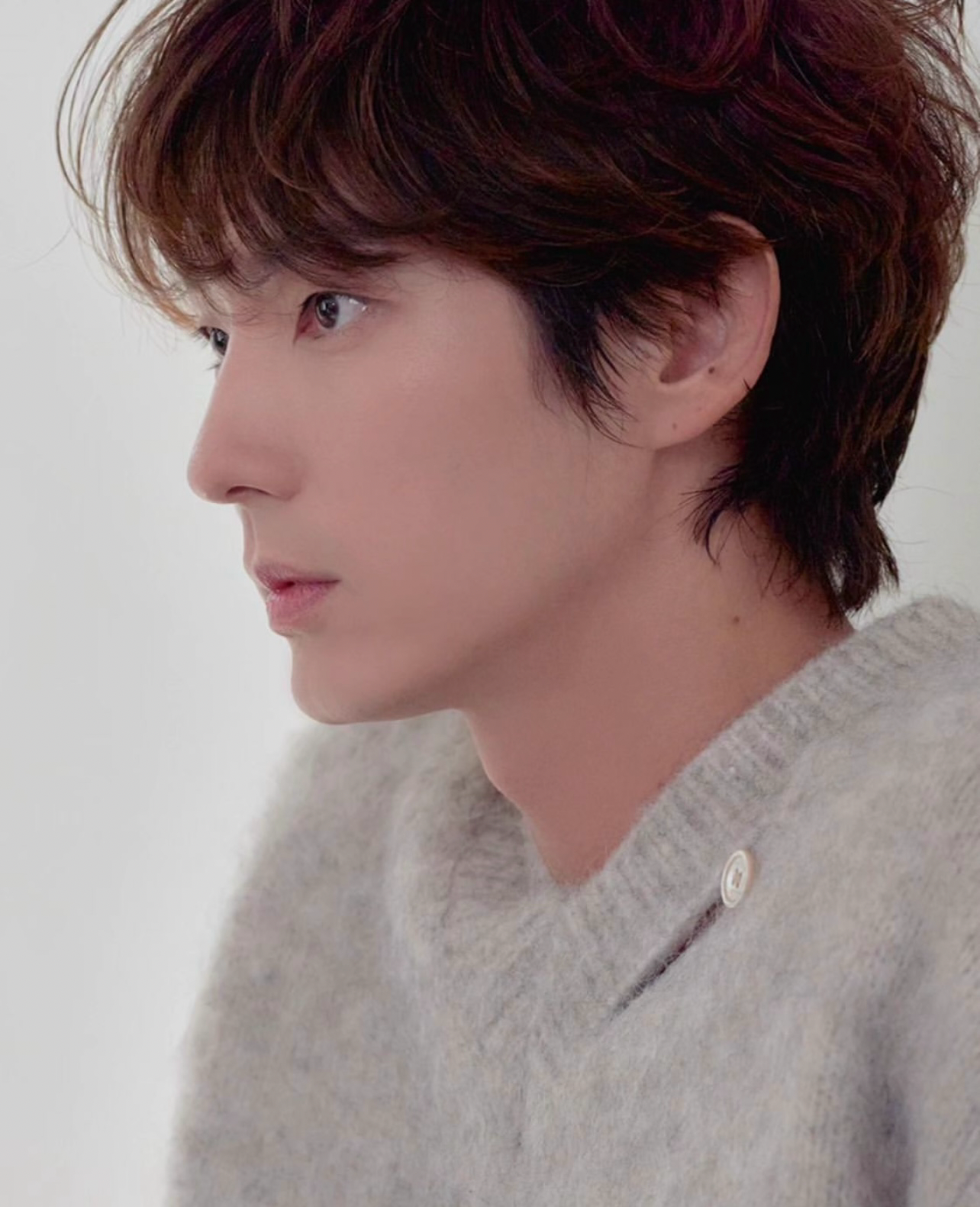 Recent activity shot of Lee Joongi