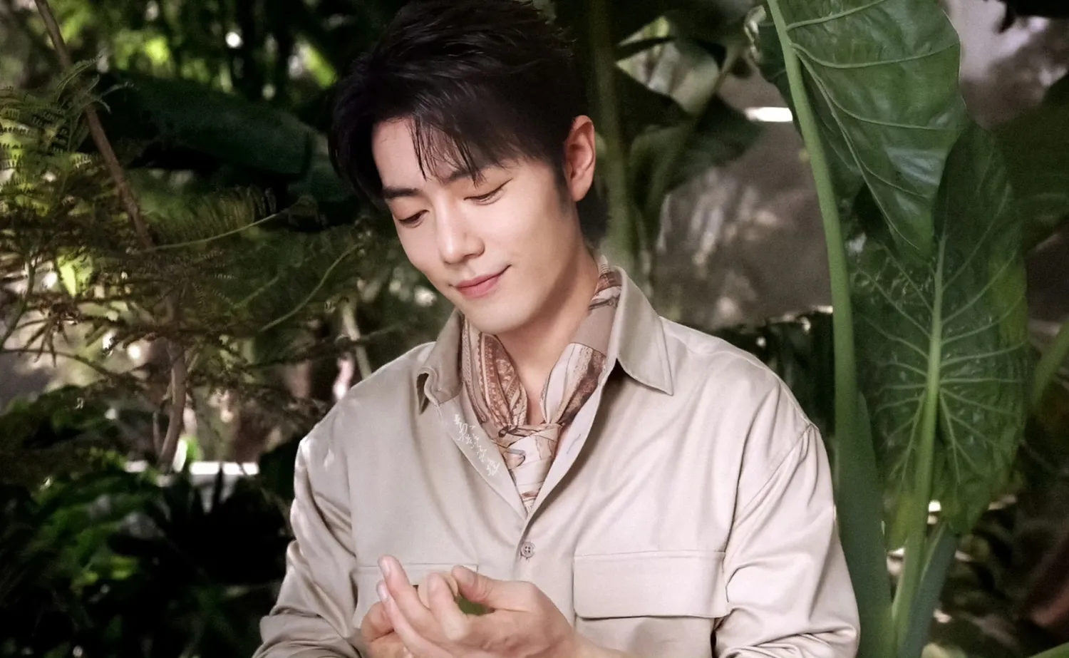 Behind-the-scenes cut of Xiao Zhan