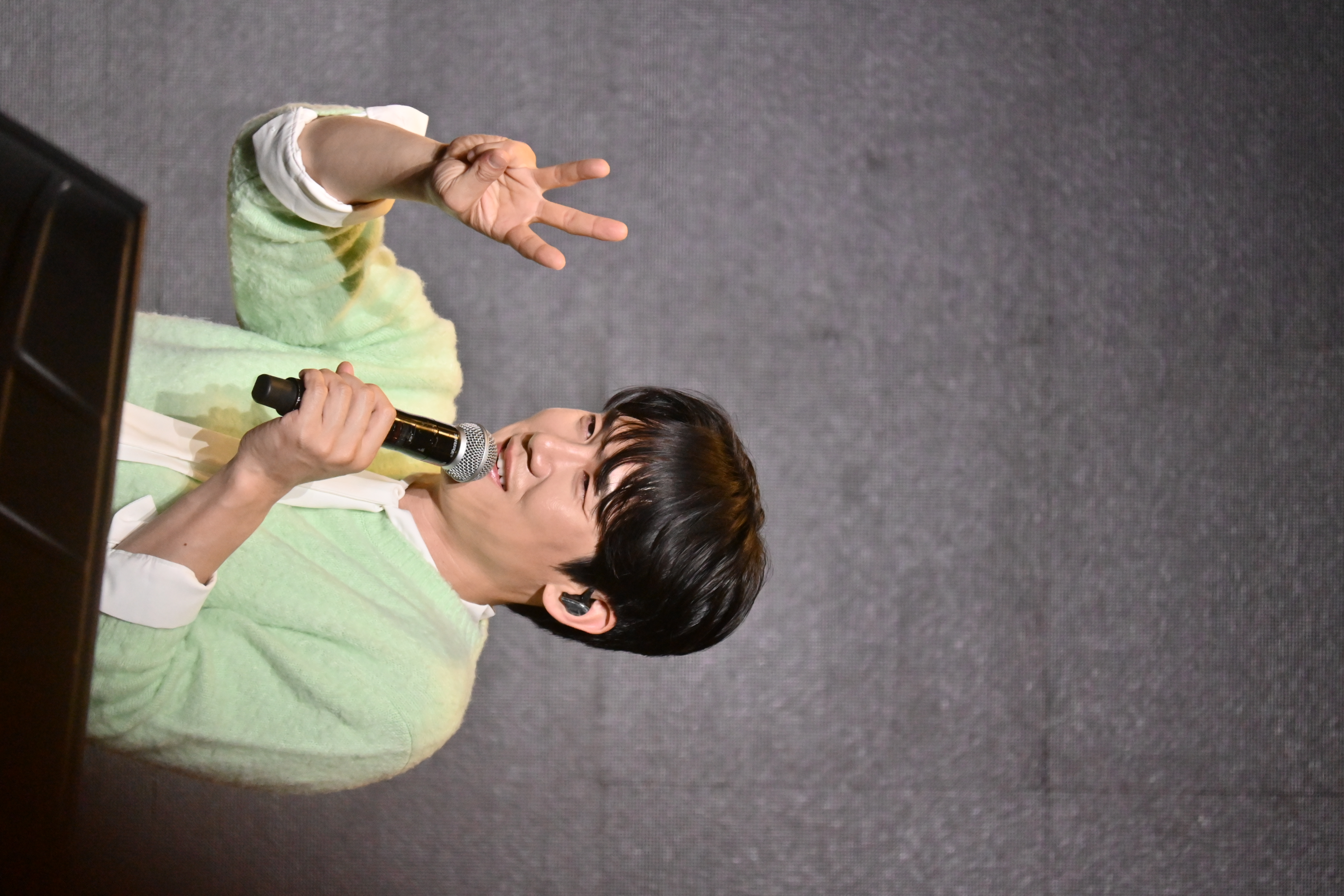 Behind-the-scenes cut of Yoo Yeonseok
