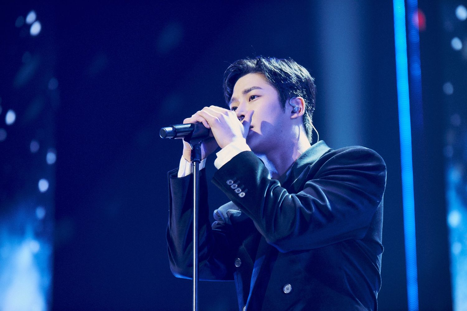 Foto kegiatan terbaru dari Rowoon