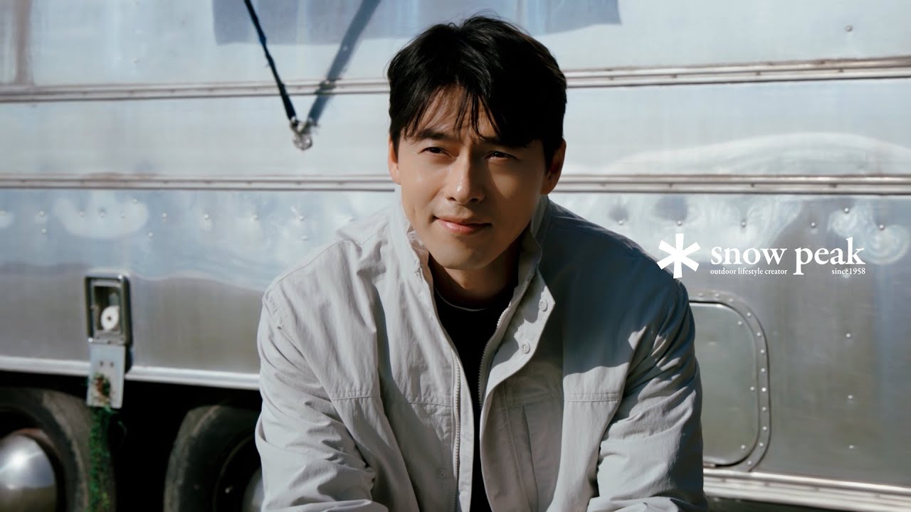 A moment captured by a fan of Hyun Bin