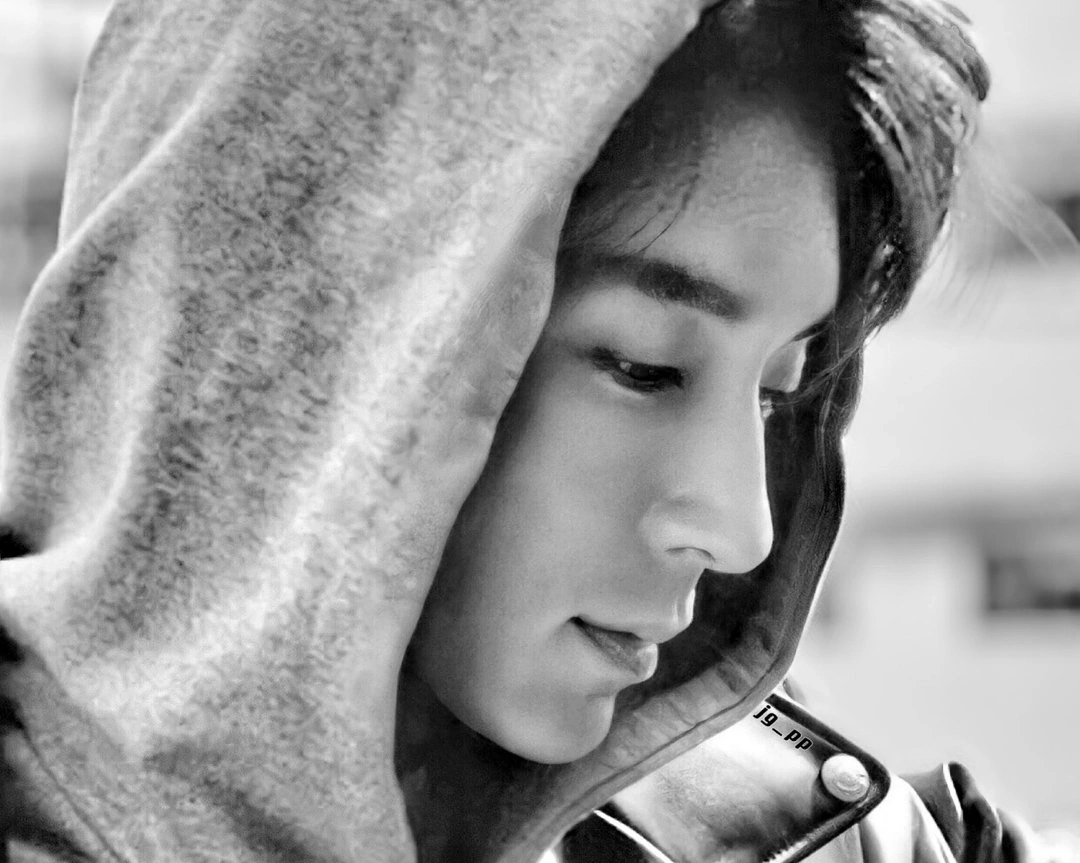 이준기 최근 활동샷