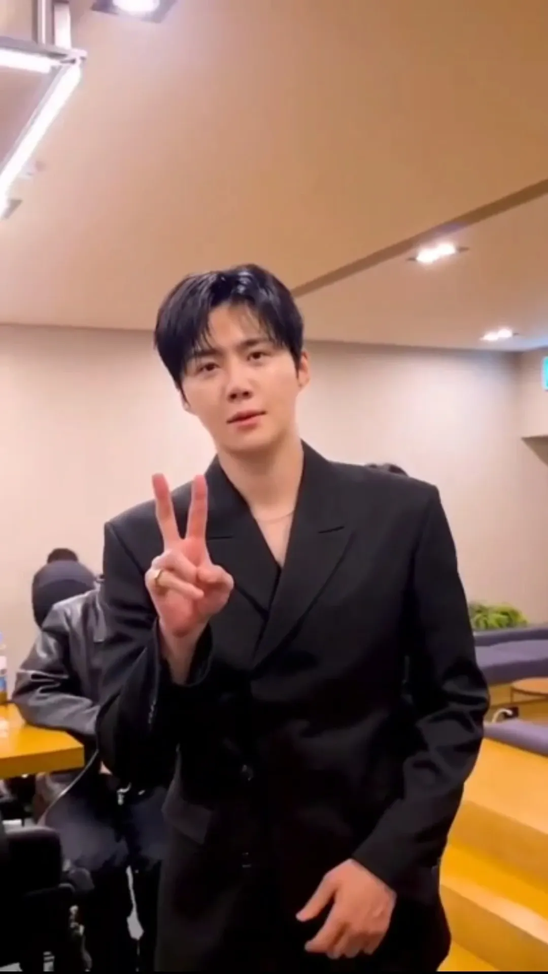 김선호의 비하인드 컷