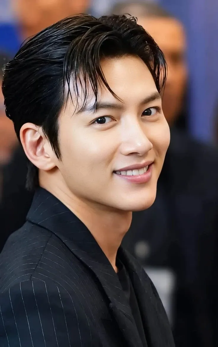 A moment captured by a fan of Ji Changwook