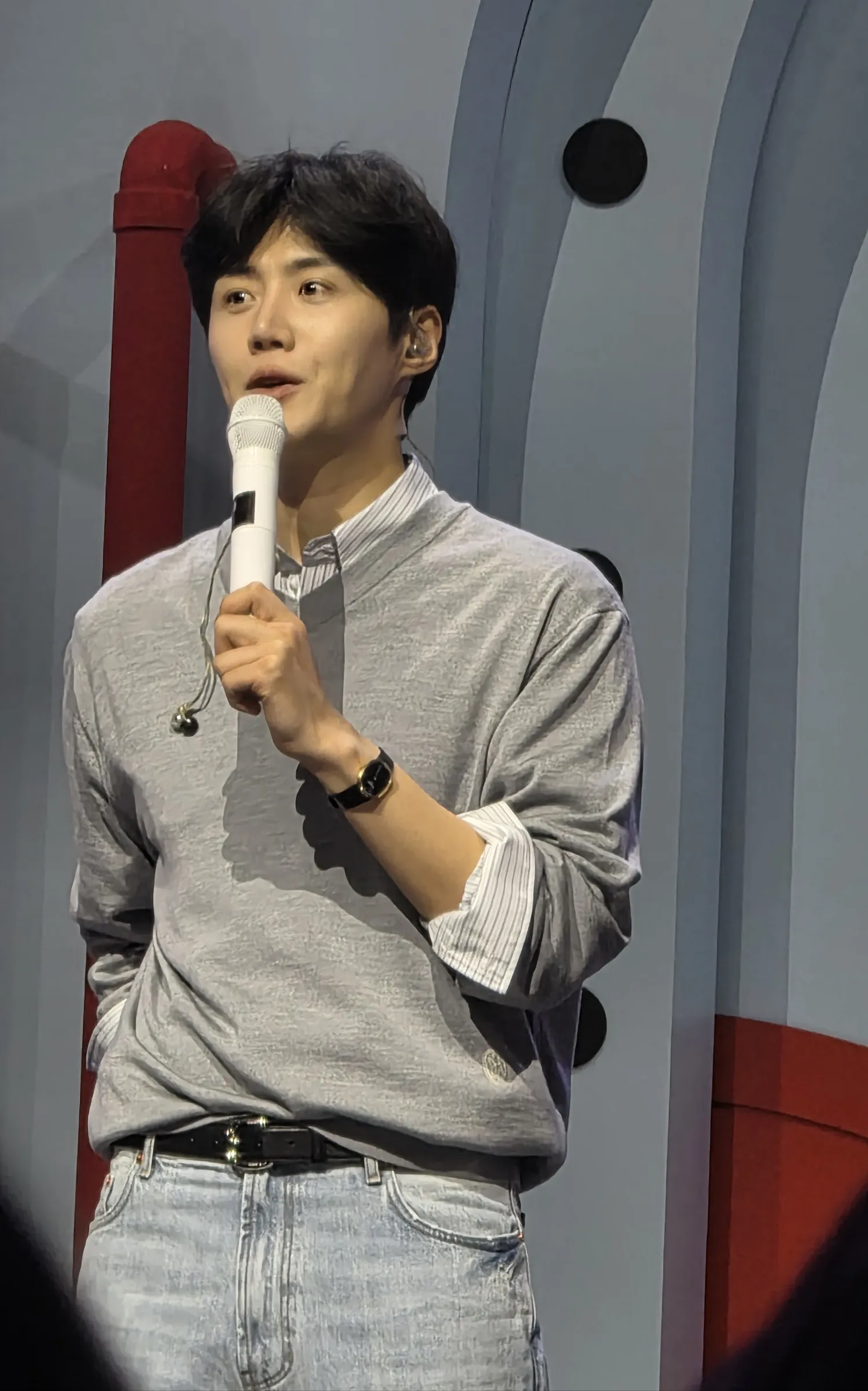 Latest photo of Kim Seonho