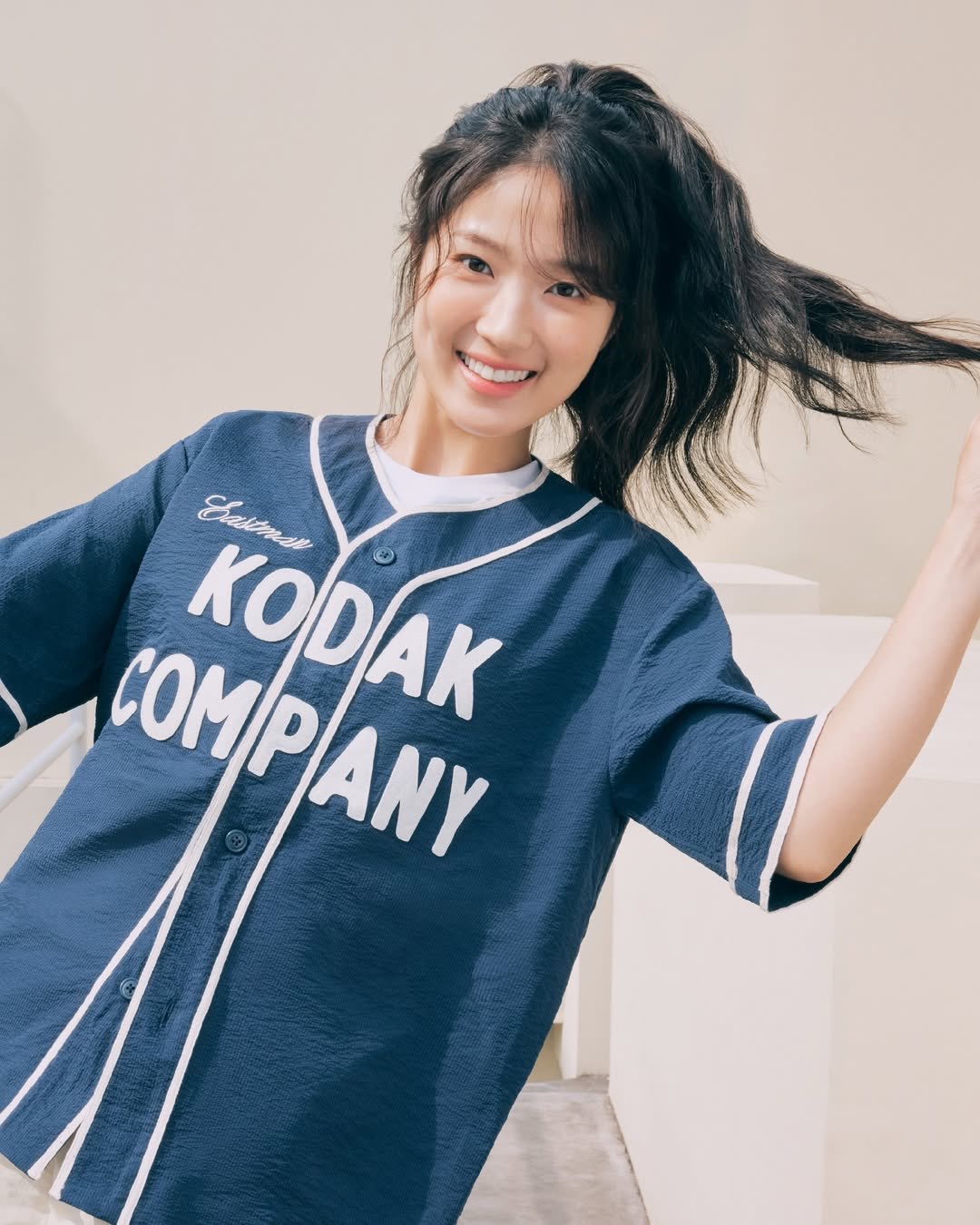 Behind-the-scenes cut of Kim Hyeyoon