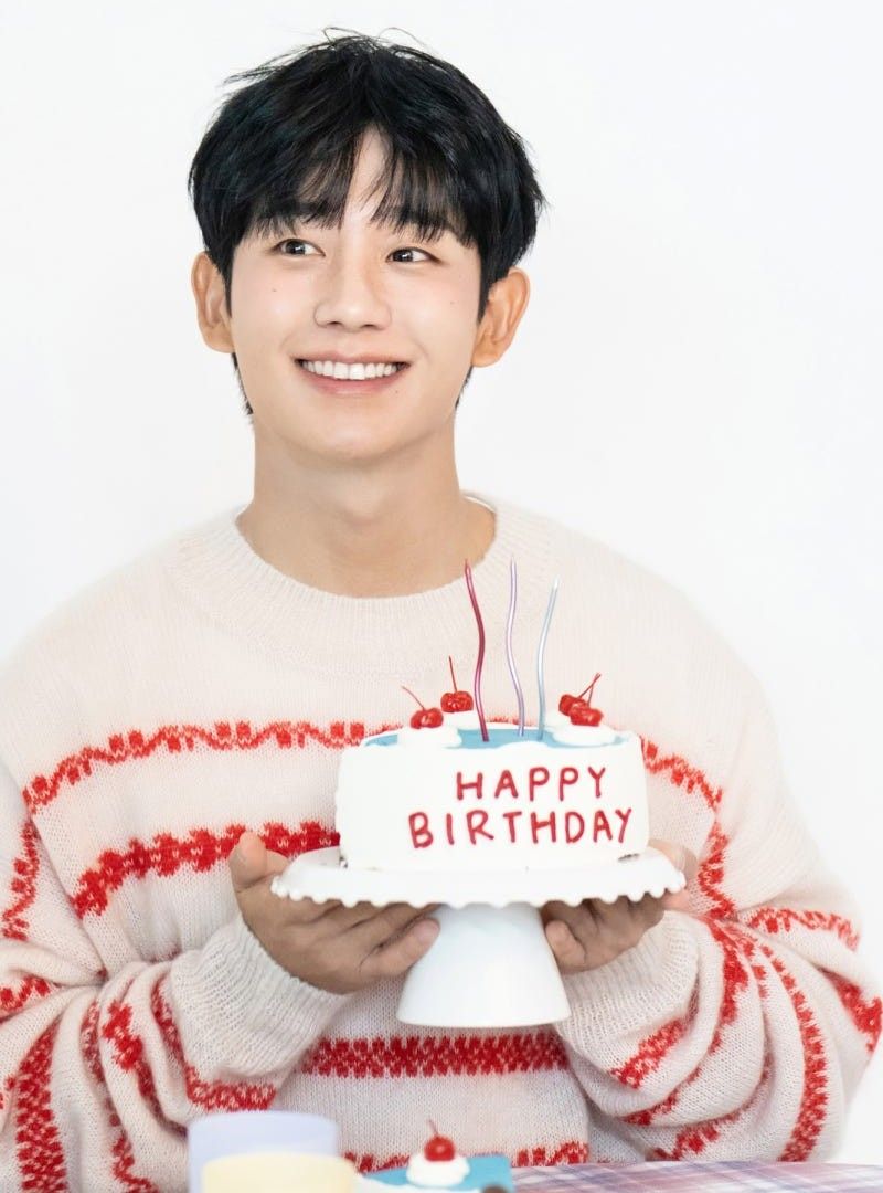 粉丝拍下的丁海寅瞬间