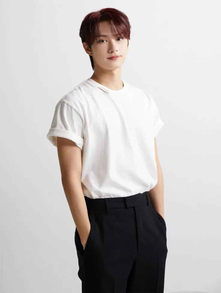 Behind-the-scenes cut of Wen Junhui