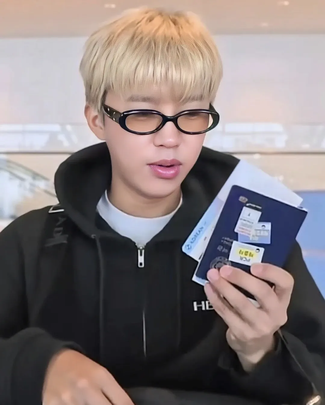 임영웅의 비하인드 컷