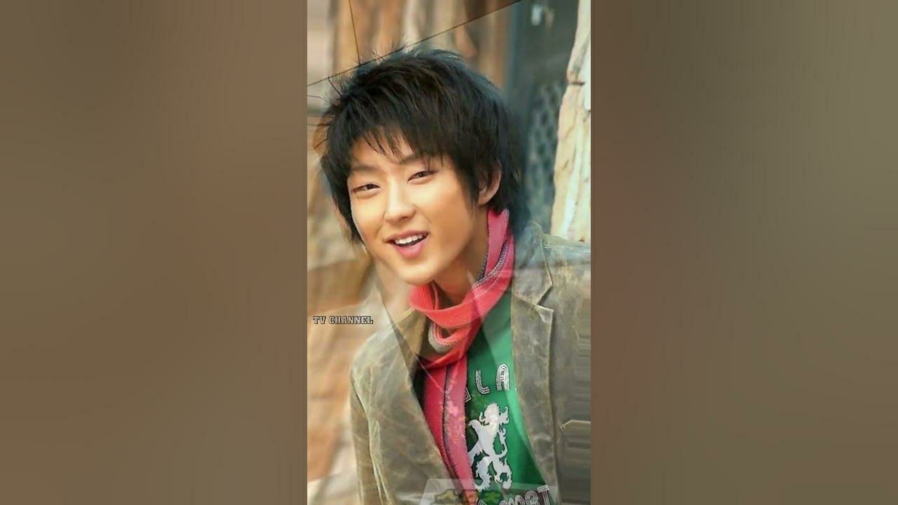 A moment captured by a fan of Lee Joongi