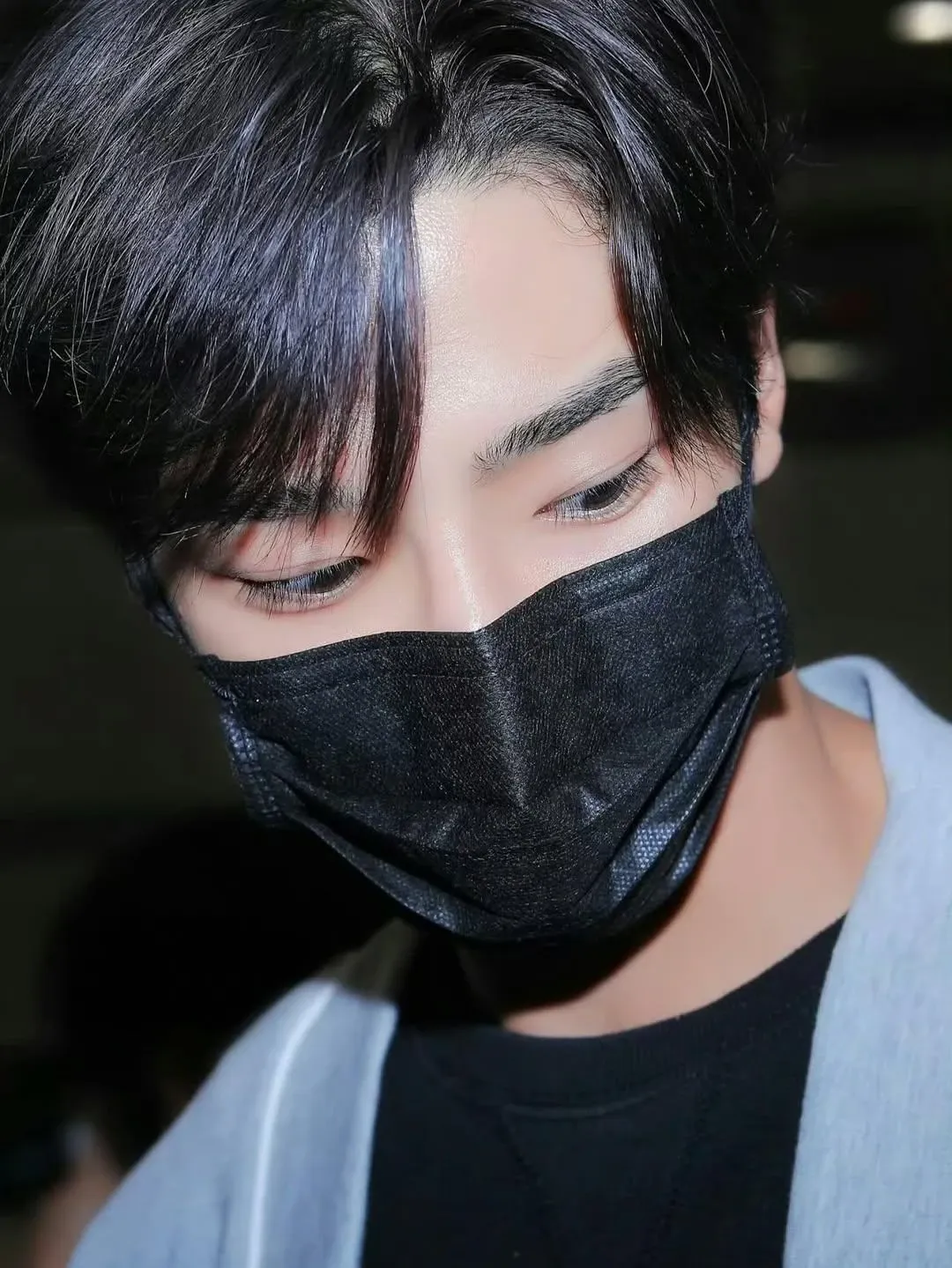 Foto kegiatan terbaru dari Rowoon