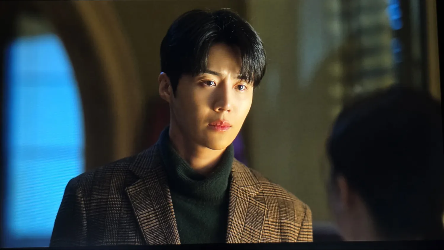 Behind-the-scenes cut of Kim Seonho