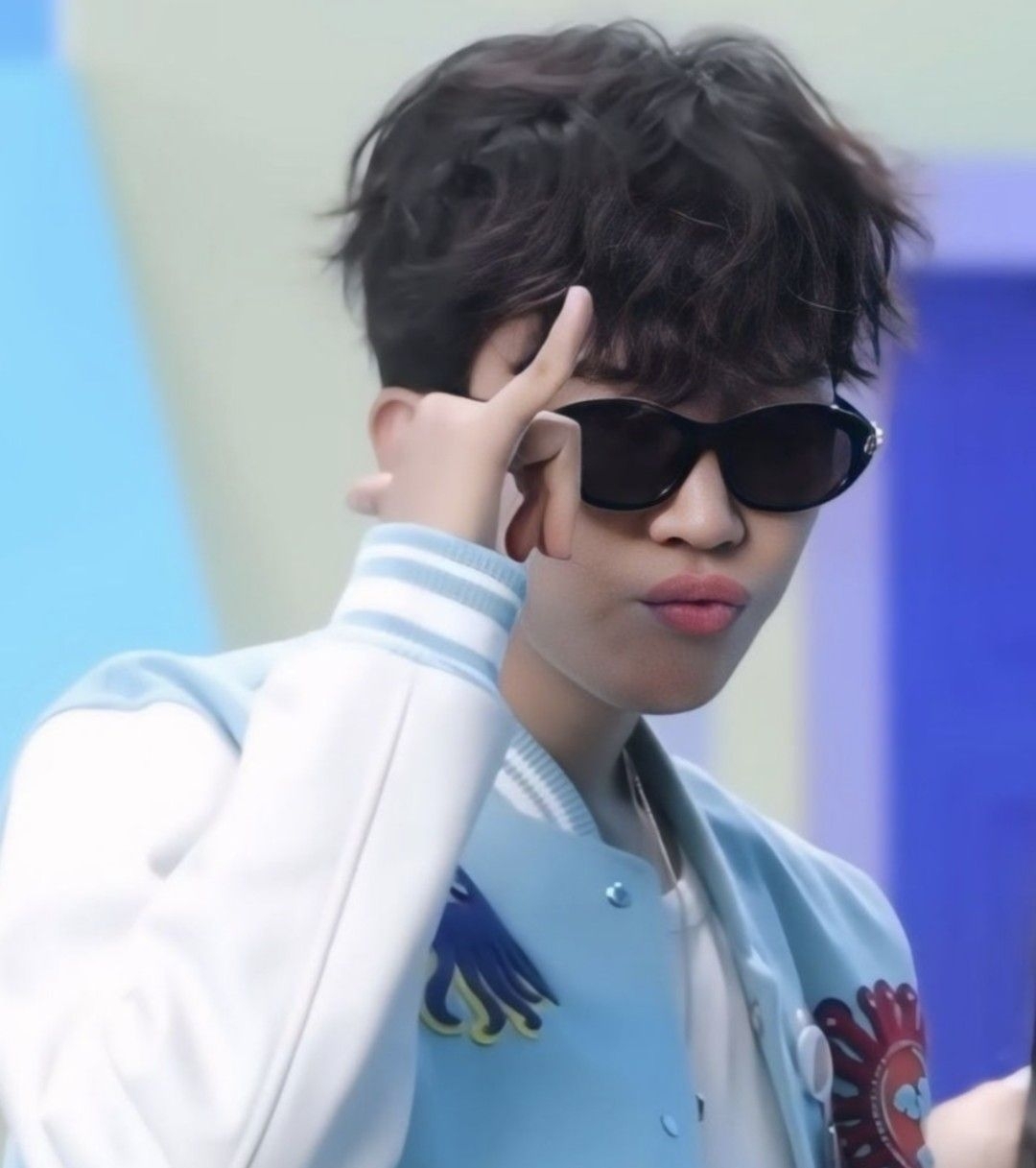 A moment captured by a fan of Lim Youngwoong