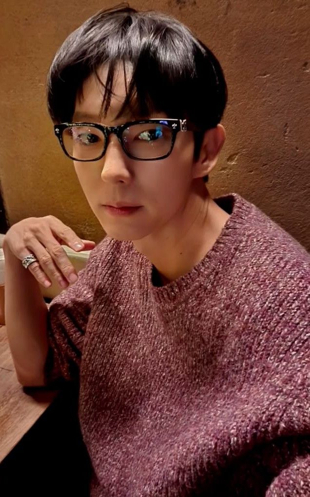 Latest photo of Lee Joongi