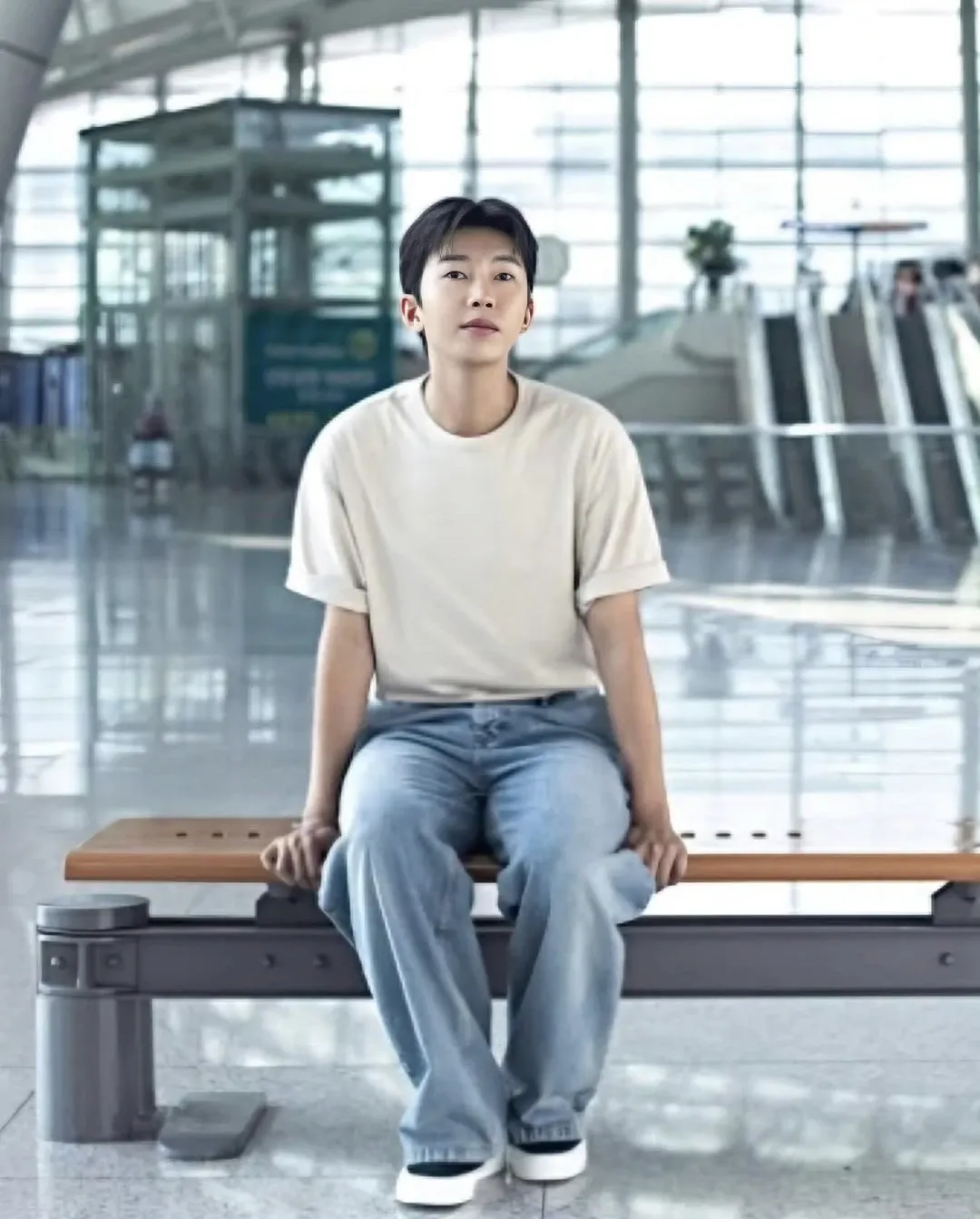 Foto terbaru dari Lim Youngwoong