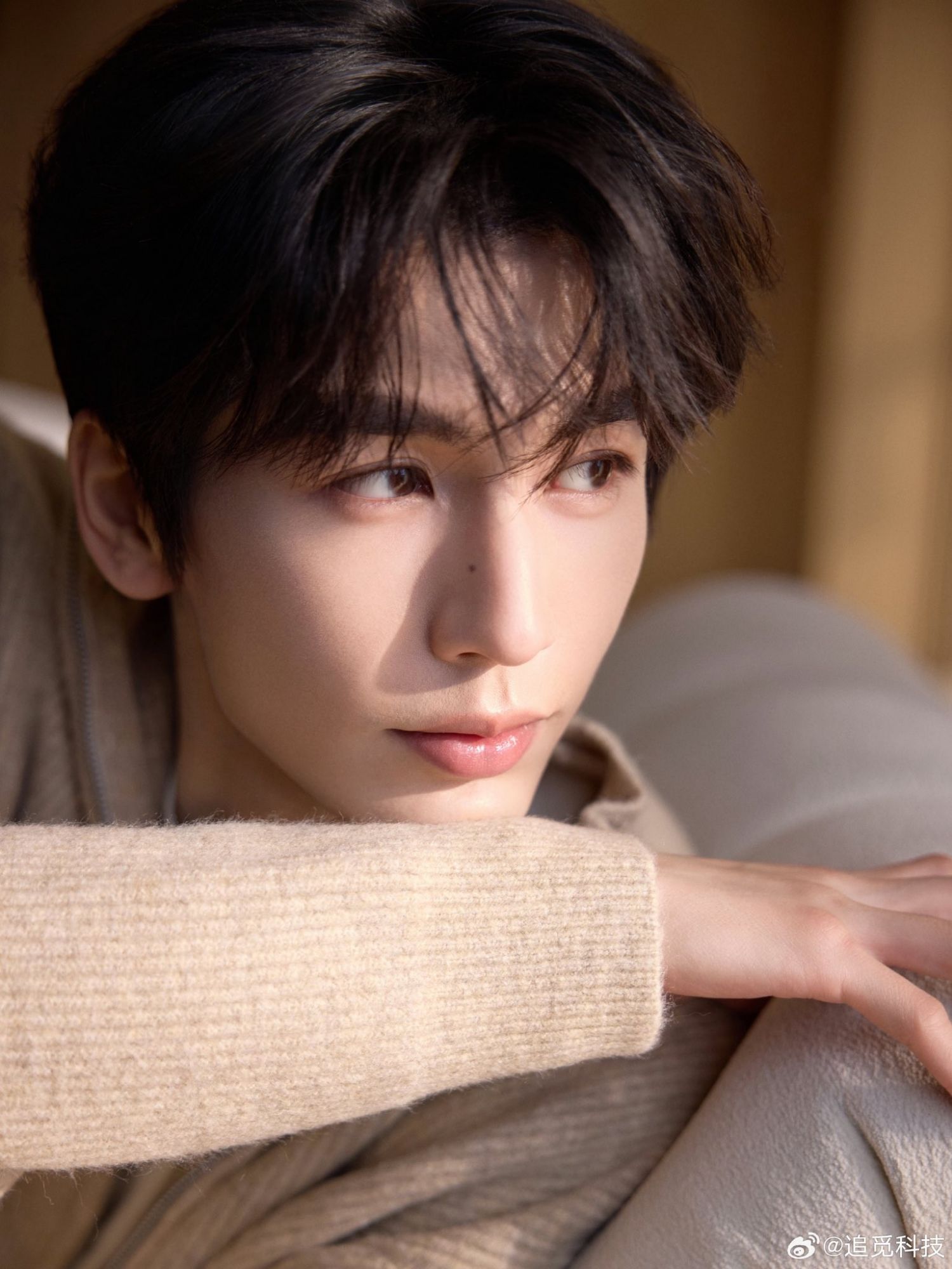 Recent activity shot of Zhang Linghe