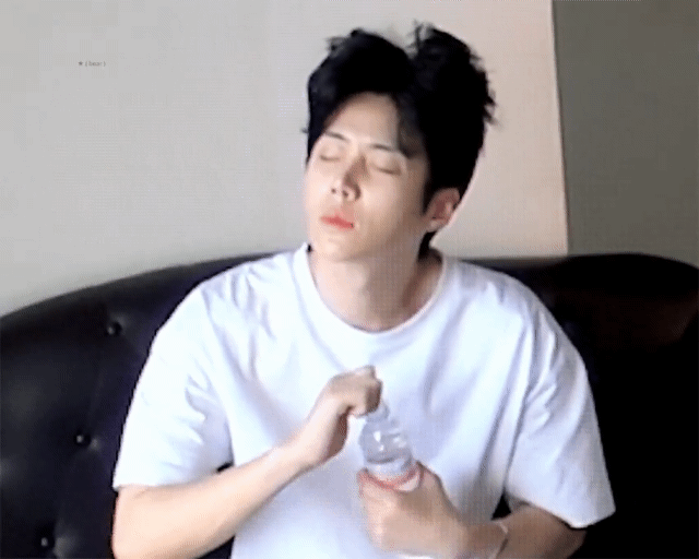 Latest photo of Kim Seonho