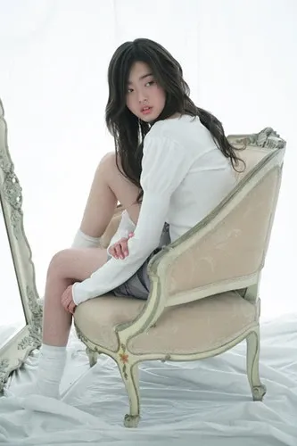 Latest photo of Go Ara