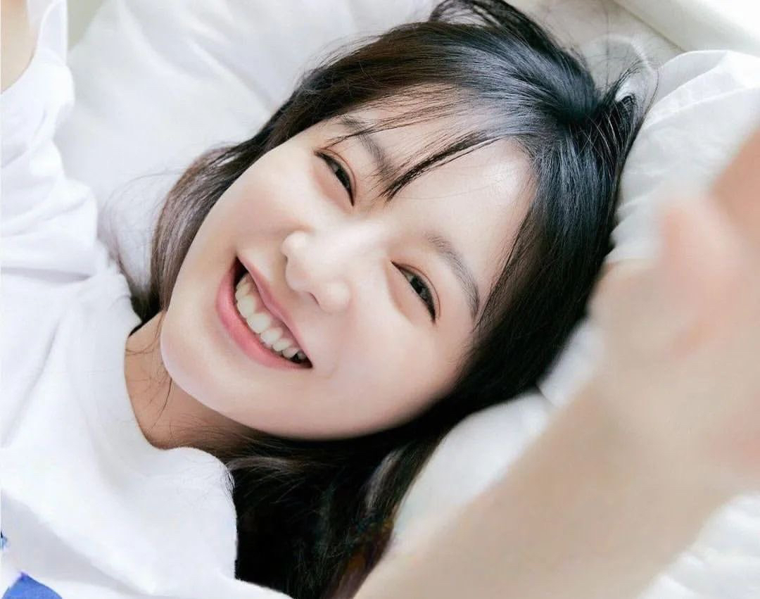 A moment captured by a fan of Kim Jiwon