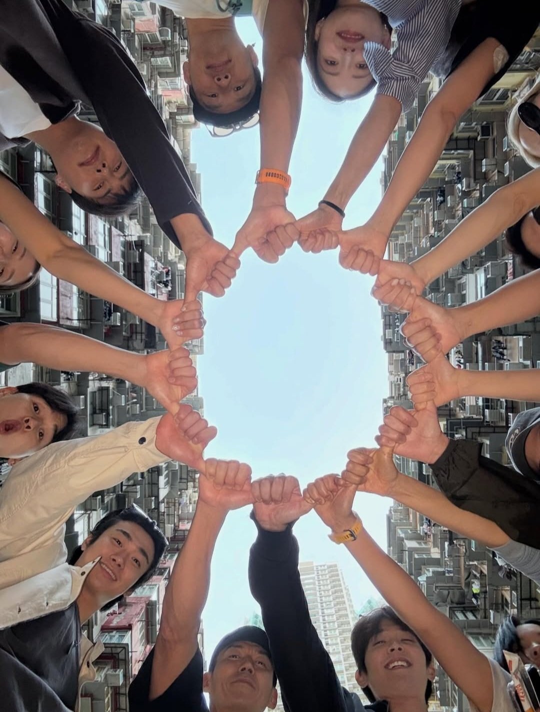 Behind-the-scenes cut of Lee Seyoung