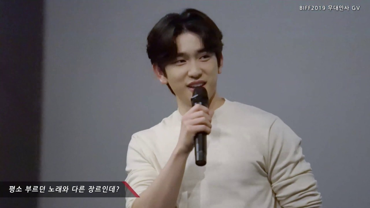 Foto kegiatan terbaru dari Park Jinyoung