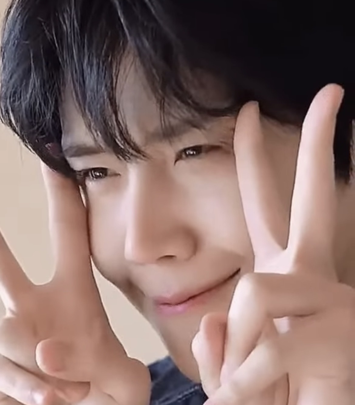 Cuplikan di balik layar dari Kim Seonho